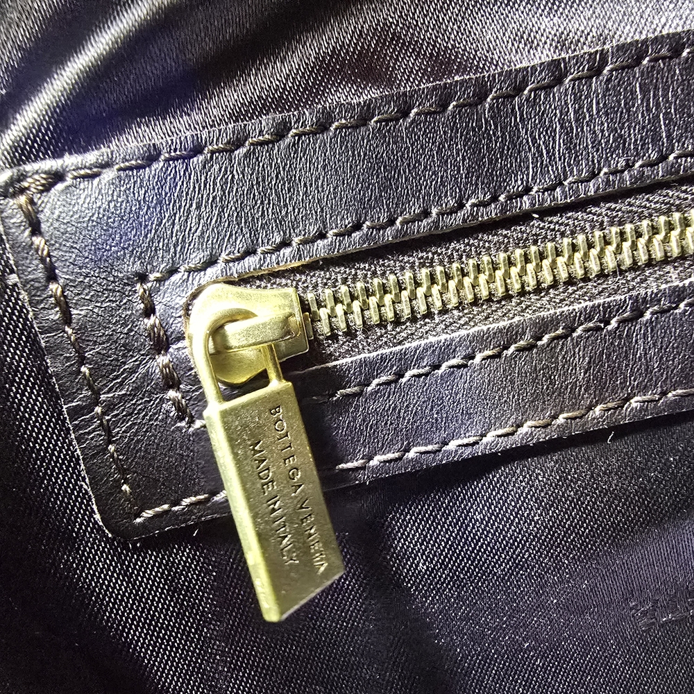 Bottega Veneta Boston Bag - Picture 12 of 15